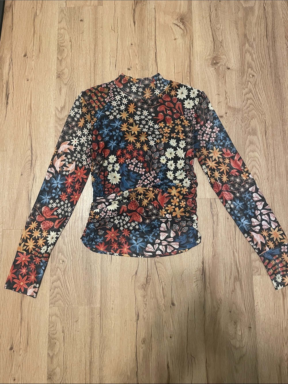 Farm Rio turtleneck - Picture 1 of 4